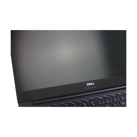 Dell Precision 5540 felújított laptop garanciával i7-32GB-500SSD-FHD-NVD