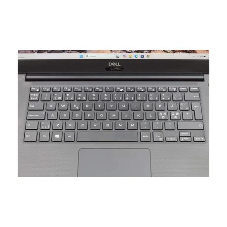 Dell Precision 5540 felújított laptop garanciával i7-32GB-500SSD-FHD-NVD