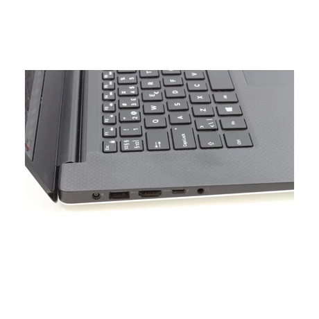 Dell Precision 5540 felújított laptop garanciával i7-32GB-500SSD-FHD-NVD