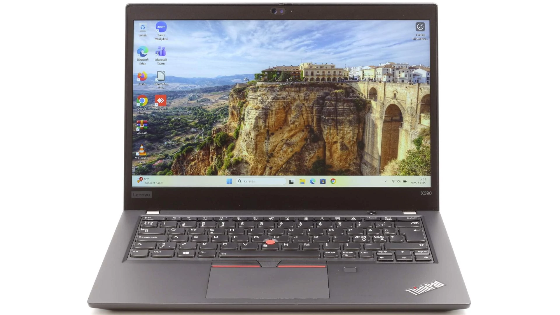 Lenovo Thinkpad X390 felújított laptop i5-8365U 16GB RAM 256SSD